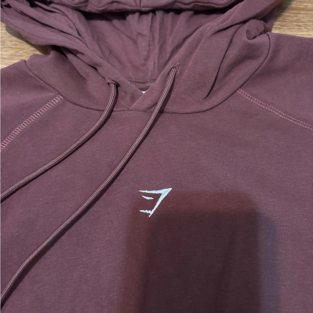 Gymshark Women's Maroon Cropped Hoodie - Picture 7 of 9